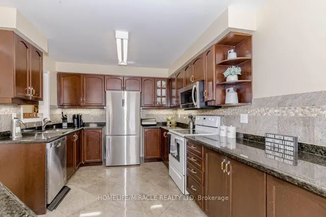 Additional image 22 of 38 Heartleaf Cres