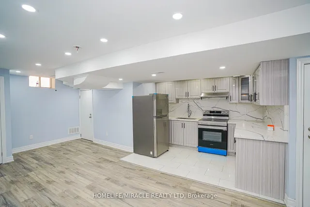 Additional image 36 of 23 Hollowgrove Blvd