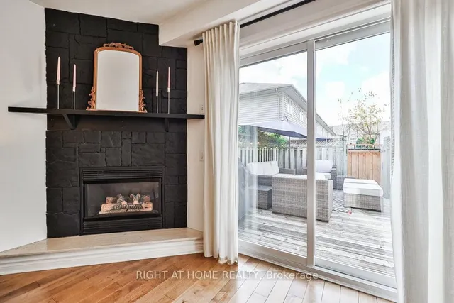 Additional image 6 of 3333 New St Unit 110