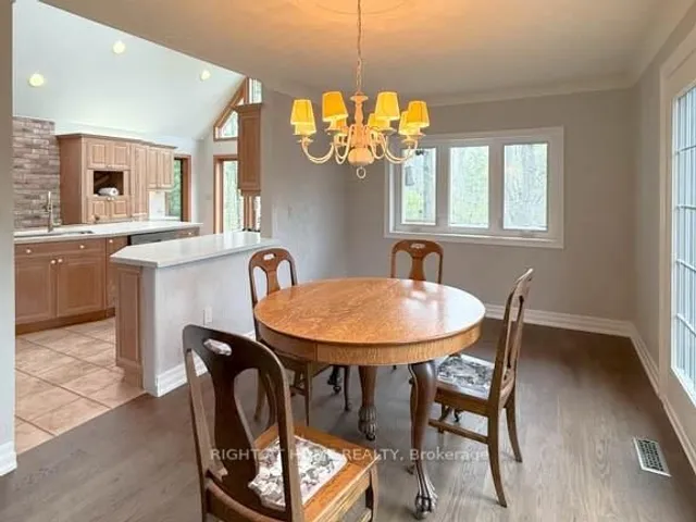 Additional image 15 of 144 Wellington St