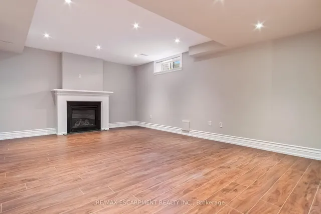 Additional image 30 of 274 Lake Promenade N/A