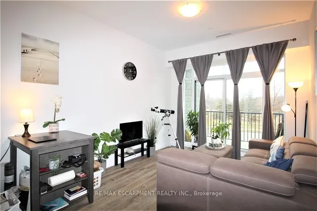 Additional image 9 of 1 Redfern Ave Unit 135