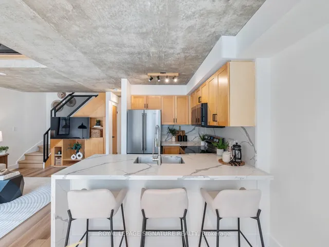 Additional image 14 of 800 King St Unit 609