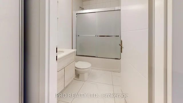 Additional image 14 of 60 Frederick St Unit 1302
