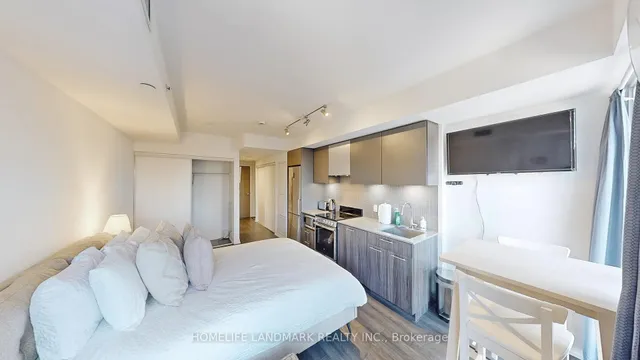 Additional image 3 of 251 Jarvis St Unit 1227