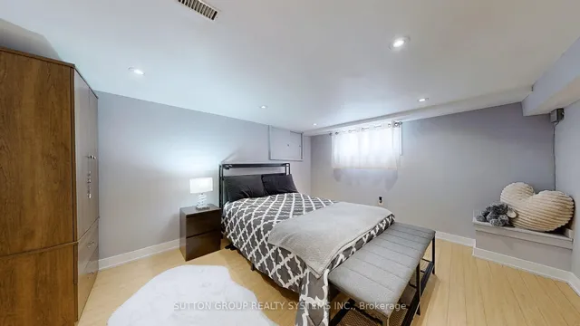 Additional image 13 of 48 Bicknell Ave