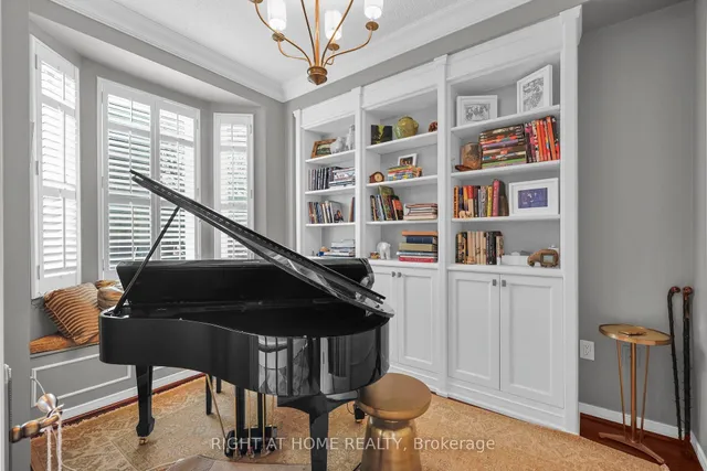 Additional image 3 of 636 Wellington St