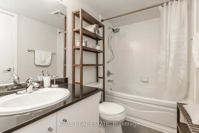 Additional image 10 of 12 Yonge St Unit 501