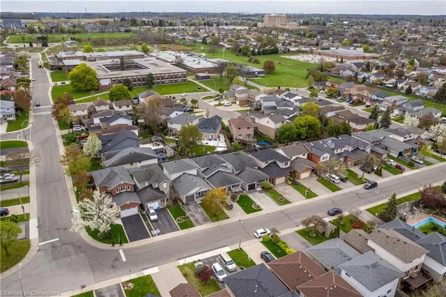 Additional image 50 of 304 Acadia Dr