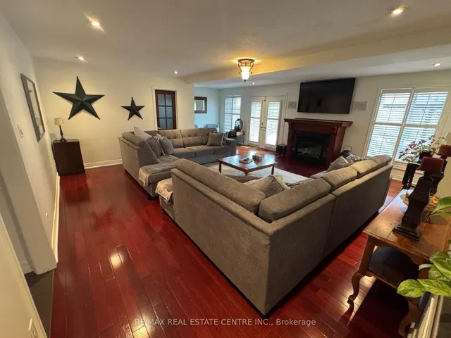 Additional image 11 of 2162 Devon Rd