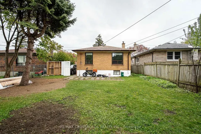 Additional image 44 of 52 Slan Ave