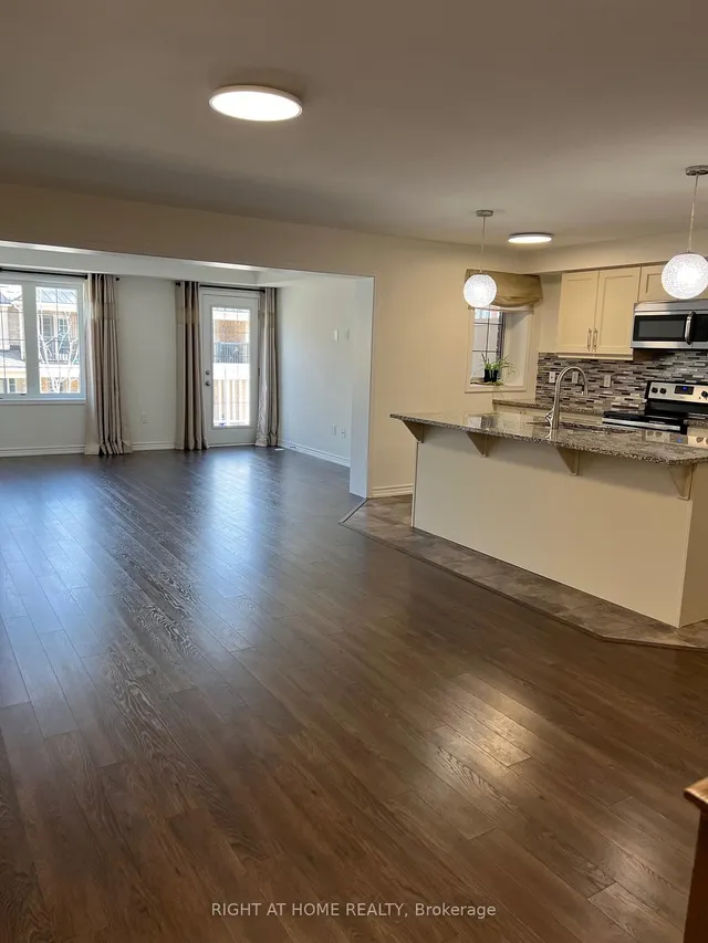 Additional image 6 of 3060 Mistletoe Gdns