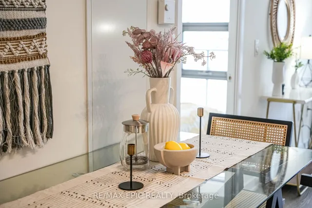 Additional image 10 of 11 Wellesley St Unit 909