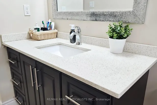 Additional image 28 of 53 Coachwhip Rd