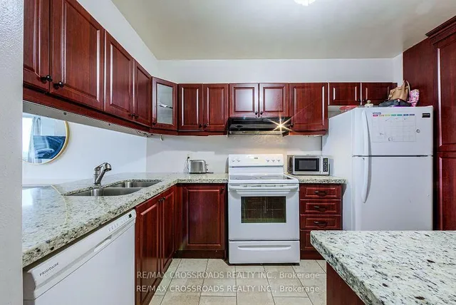 Additional image 7 of 234 Albion Rd Unit PH6