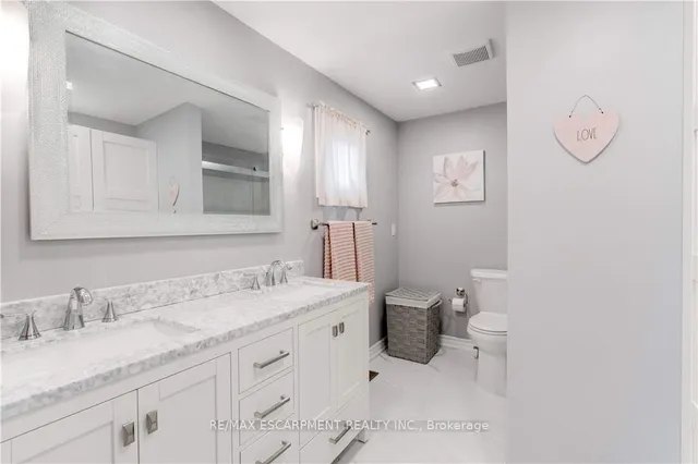 Additional image 19 of 2143 Clipper Cres