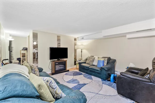 Additional image 25 of 4 Fallingdale Cres