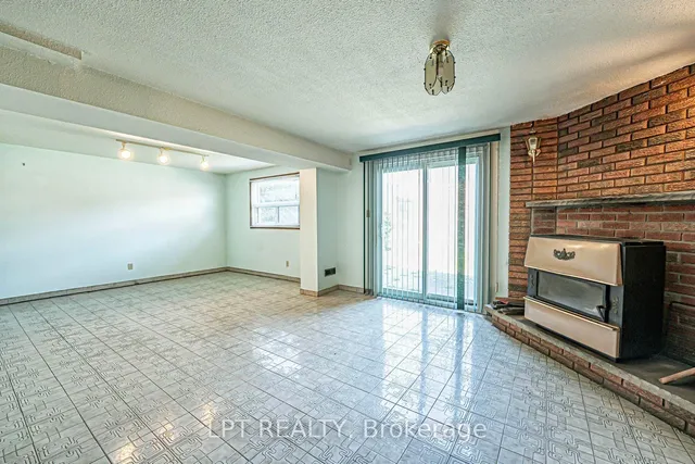 Additional image 34 of 71 Arthur Griffith Dr