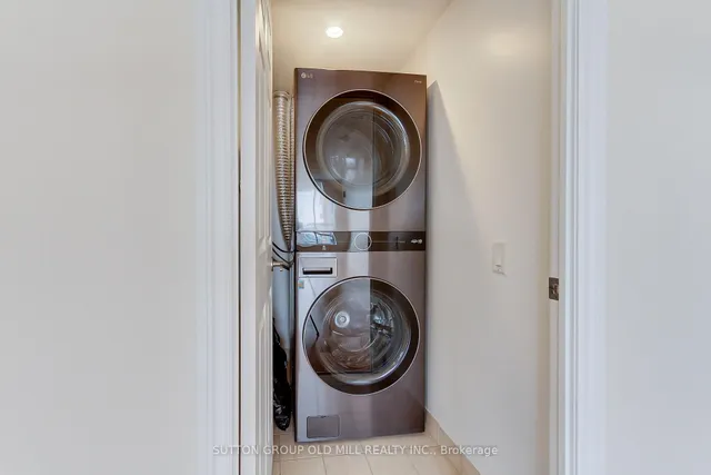 Additional image 36 of 5229 Dundas St Unit 1603