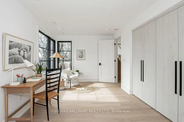 Additional image 20 of 138 Balsam Ave