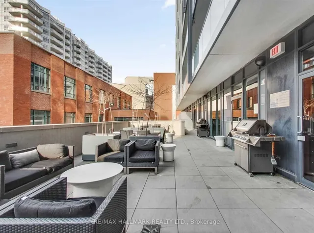 Additional image 35 of 105 George St Unit 1707