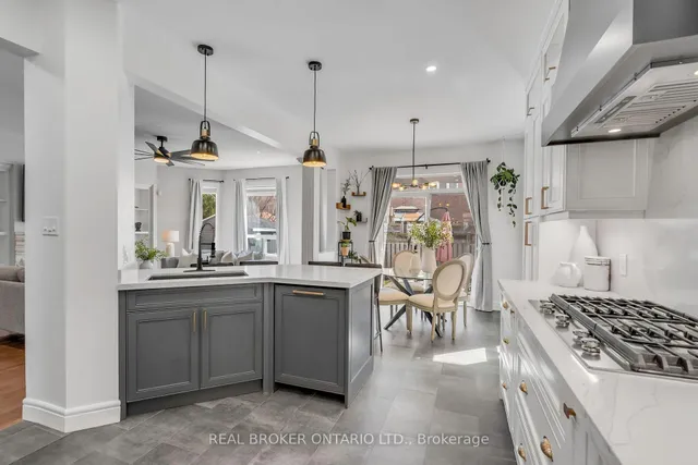 Additional image 12 of 1036 Hemstreet Cres