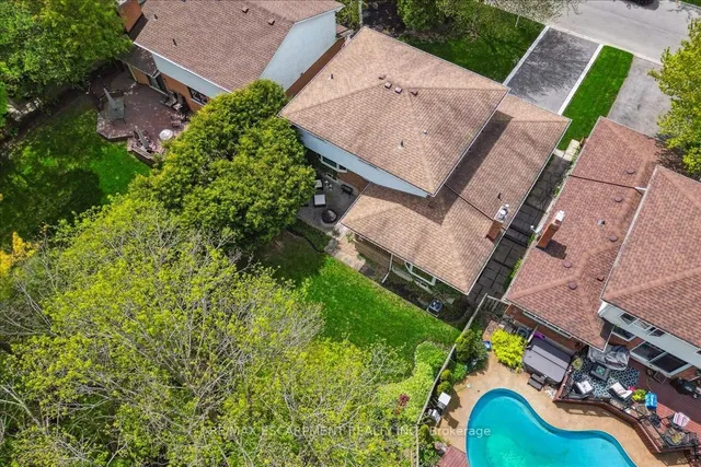 Additional image 28 of 32 Highland Park Dr