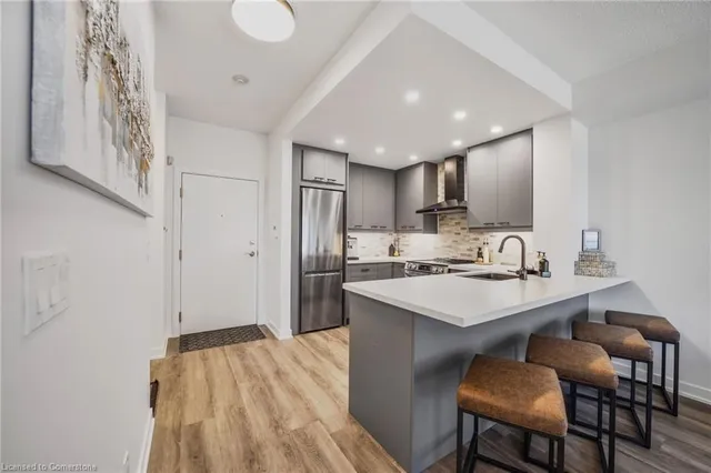 Additional image 10 of 551 Maple Ave Unit 908