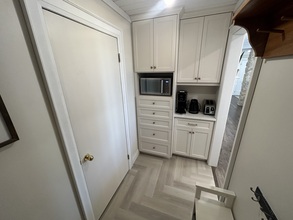 Additional image 5 of 7799 8 Line