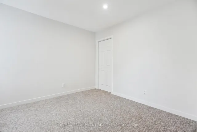 Additional image 23 of 289 Wentworth St