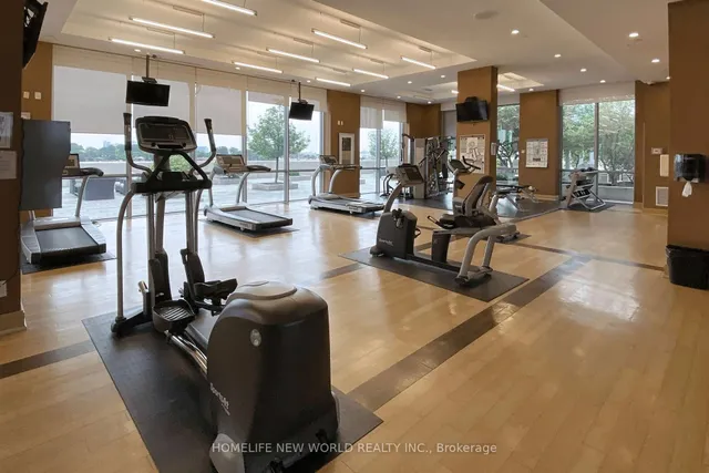 Additional image 30 of 151 Village Green Sq Unit 501