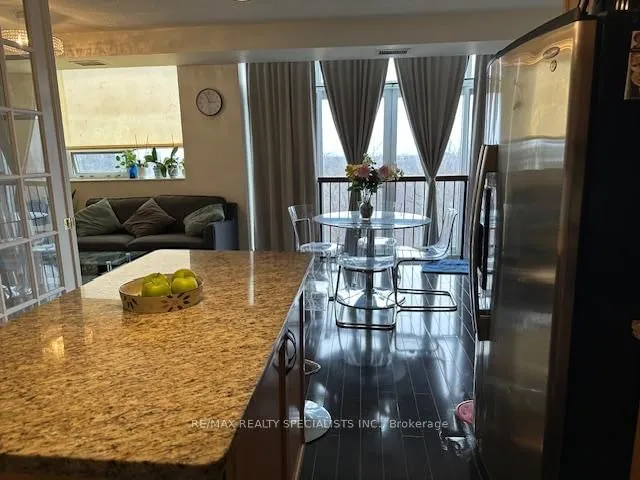 Additional image 7 of 200 Burnhamthorpe Rd Unit 605