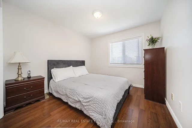 Additional image 29 of 36 Lockwood Rd