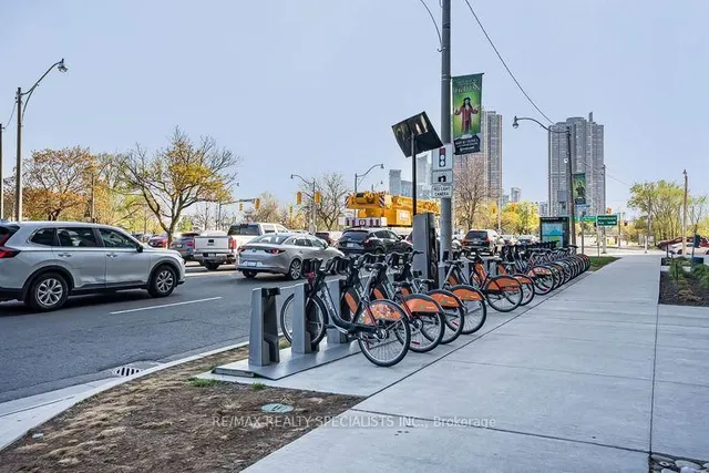 Additional image 15 of 1926 Lakeshore Blvd Unit 3711