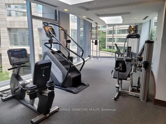 Additional image 33 of 2181 Yonge St Unit 3103