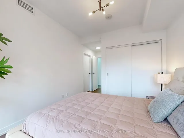 Additional image 13 of 89 Dunfield Ave Unit 902