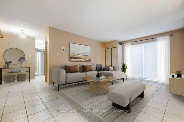 Additional image 10 of 165 Bold St Unit 204