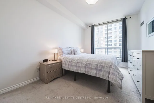 Additional image 19 of 5229 Dundas St Unit 1811