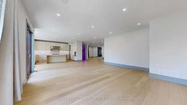 Additional image 10 of 11 Dornfell St
