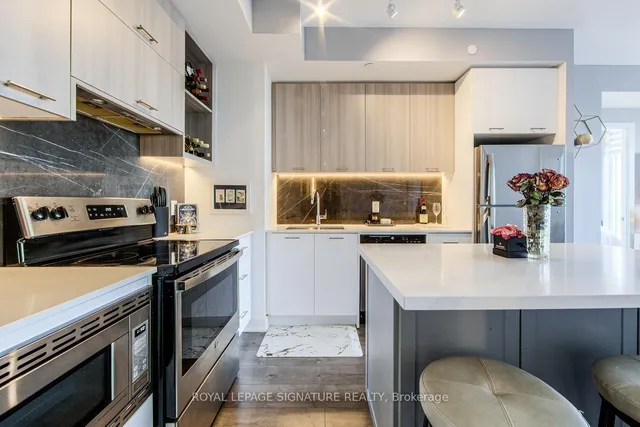 Additional image 9 of 180 Veterans Dr Unit 703