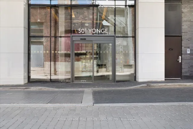 Additional image 3 of 501 Yonge St Unit 911