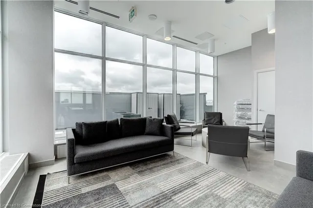 Additional image 22 of 500 Brock Ave Unit 1001