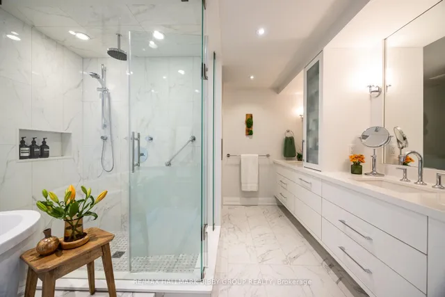 Additional image 19 of 460 Queens Quay Unit 903E