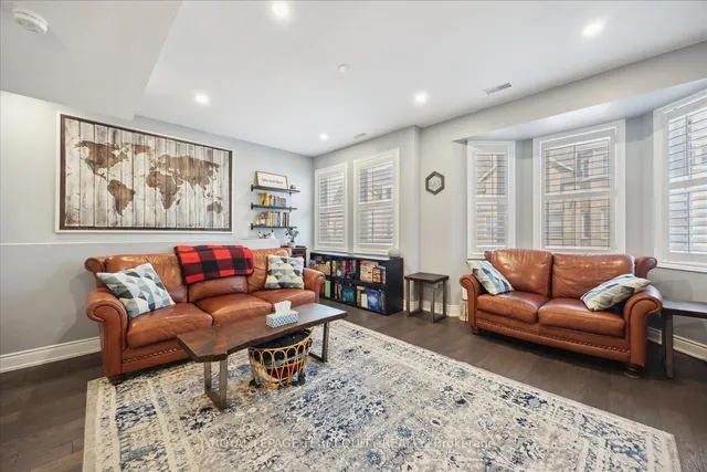 Additional image 8 of 760 Lawrence Ave Unit 61