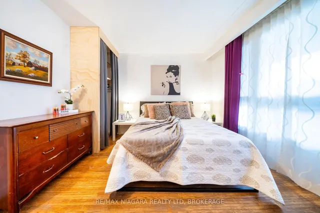 Additional image 27 of 225 West 2nd St