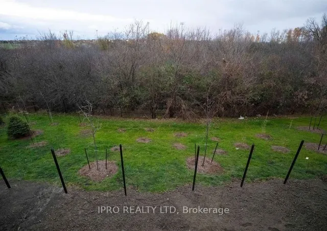 Additional image 25 of 88 Fieldridge Cres