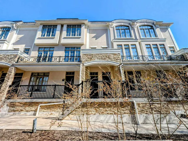 Additional image 3 of 3077 Cawthra Rd Unit 16