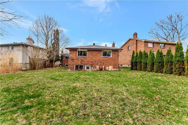 Additional image 39 of 43 Curtis Dr