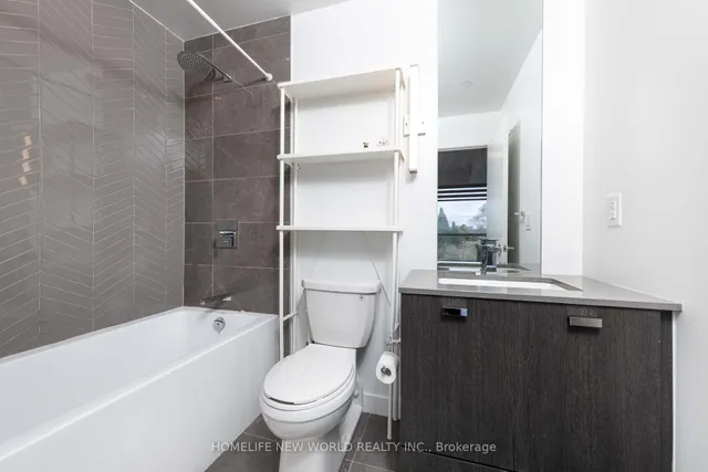 Additional image 20 of 10 De Boers Dr Unit TH04