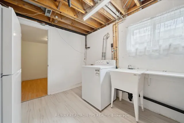 Additional image 30 of 14 Monmouth Crt